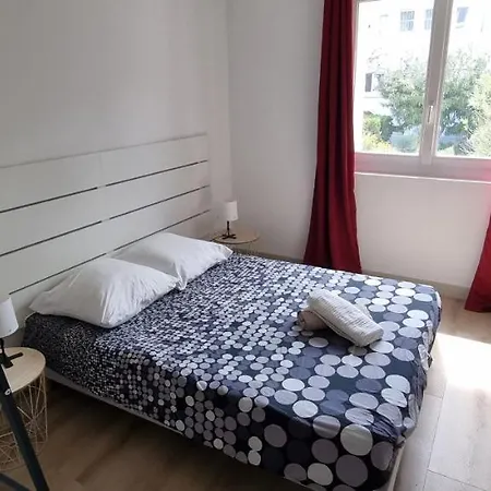Refait A Neuf - Clim & Parking Prive Apartment *